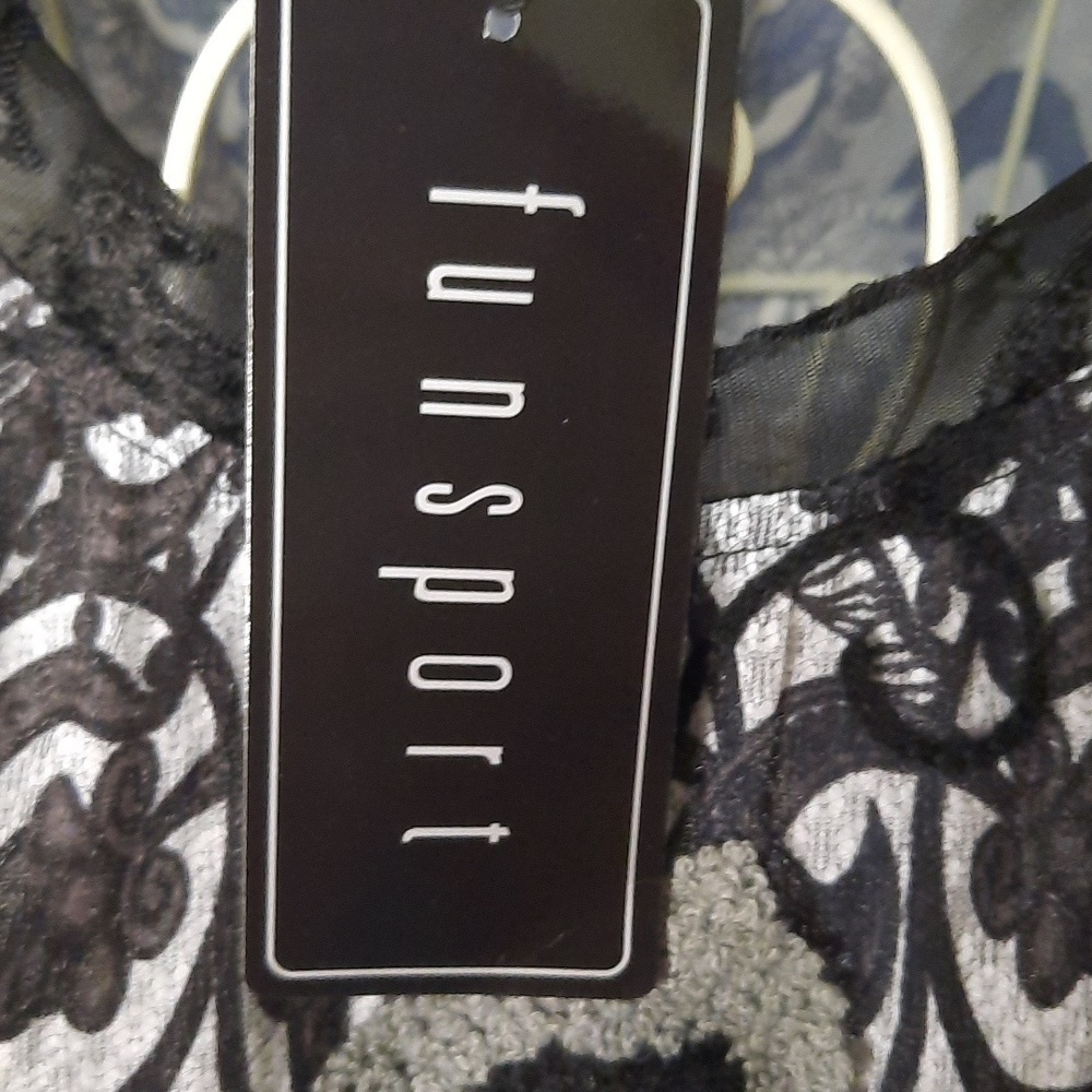 Funsport Black and Gray Lace Top - Picture 2 of 9